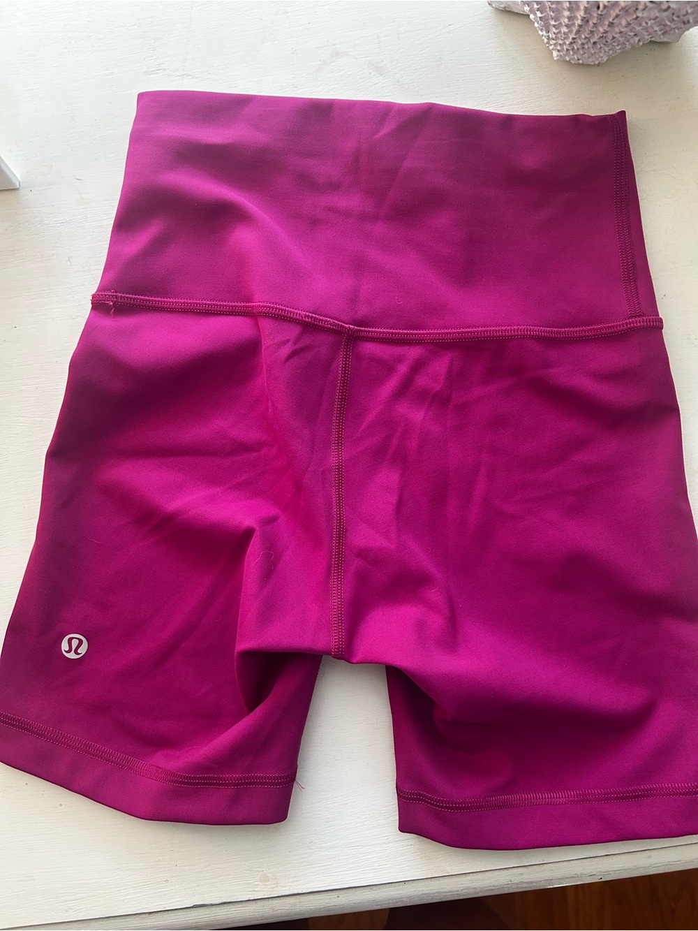 Lululemon Wunder Train High-Rise Short 6"